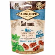 CARNILOVE Cat Crunchy Snack losos a máta 50 g