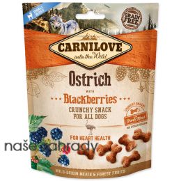 Pamlsek CARNILOVE Dog Crunchy Snack Ostrich with Blackberries