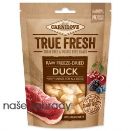 CARNILOVE True Fresh Freeze-Dried snack DUCK with 5 red fruits